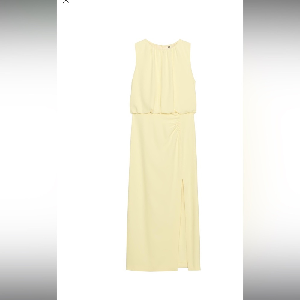 Zara Elegant Soft yellow  Sleeveless Dress